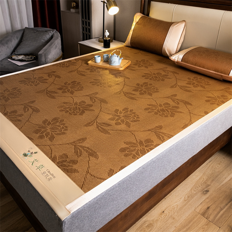 Bamboo Cooling Mat and Pillowc - đánh giá và giá Silk Pillowcase Set