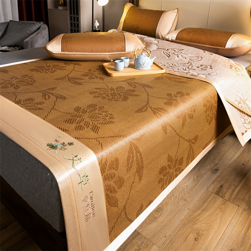 Bamboo Cooling Mat and Pillowc - đánh giá và giá Silk Pillowcase Set