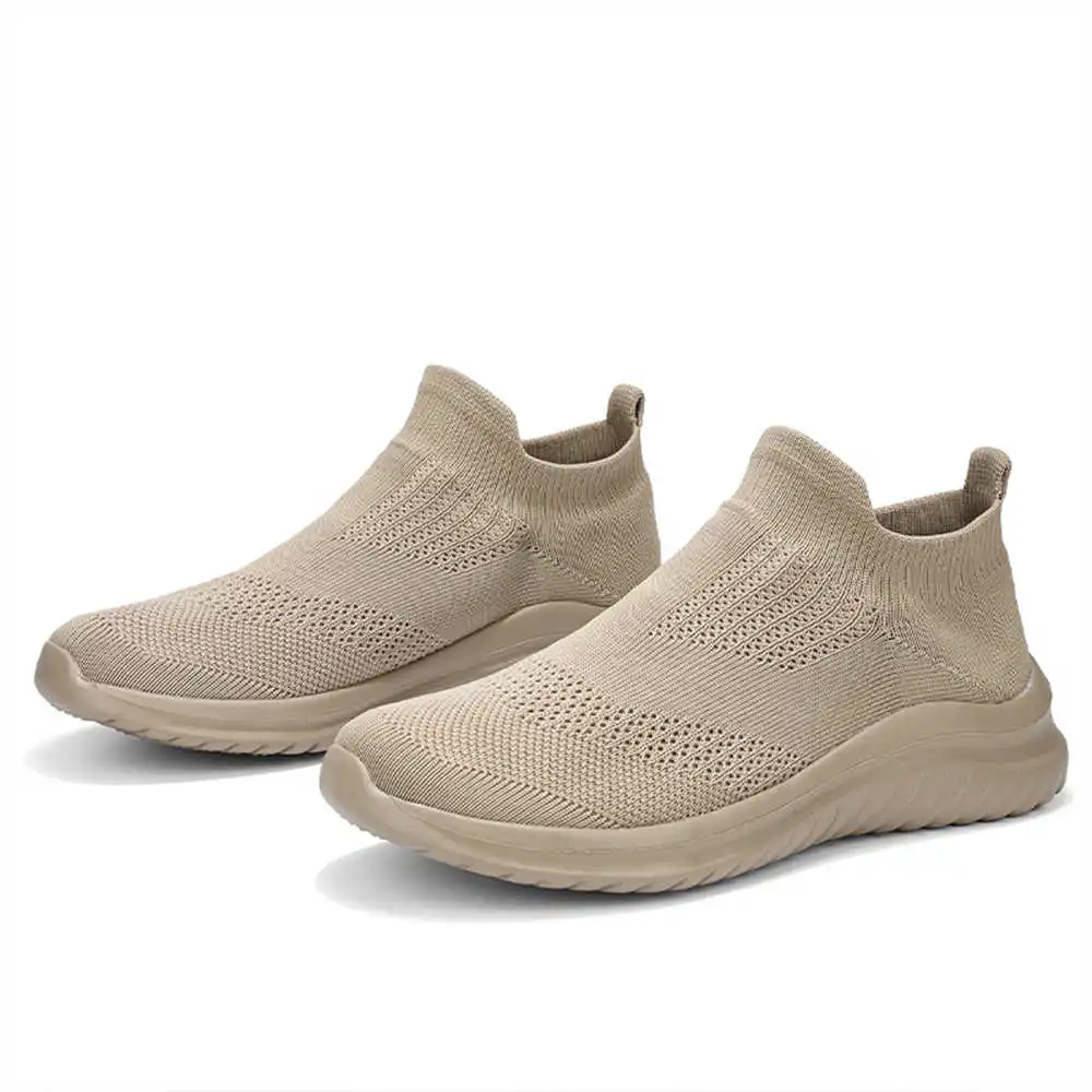 Beige Soft New Novelty Tennis  - đánh giá và giá Luxury Lifestyle Dark